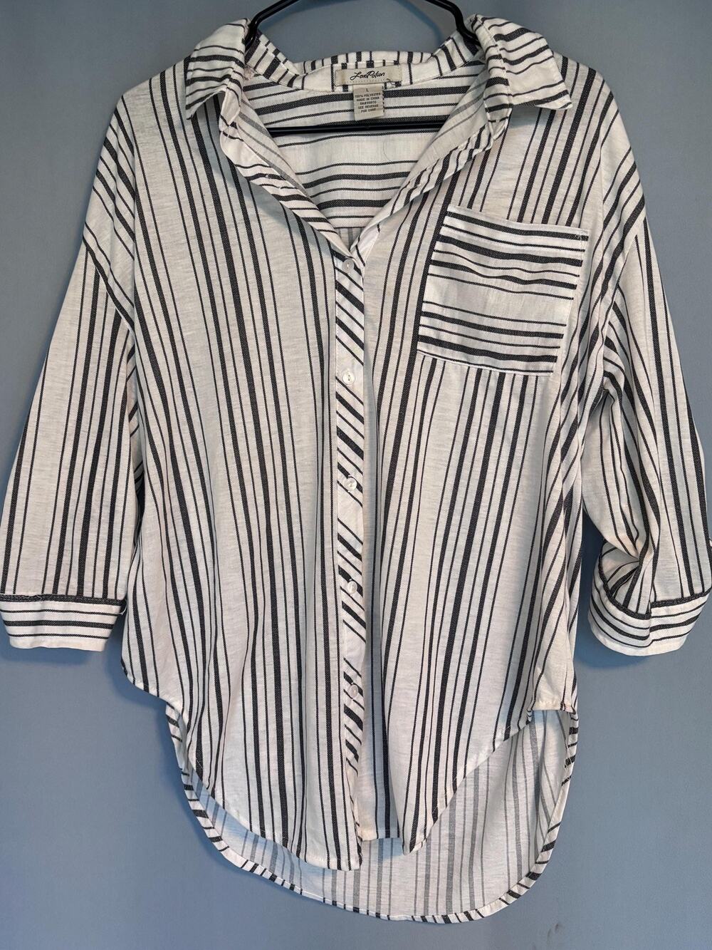 Love Potion Top Shirt Gray Stripe V Neck Lightweight Buttondown Tab Sleeves XL